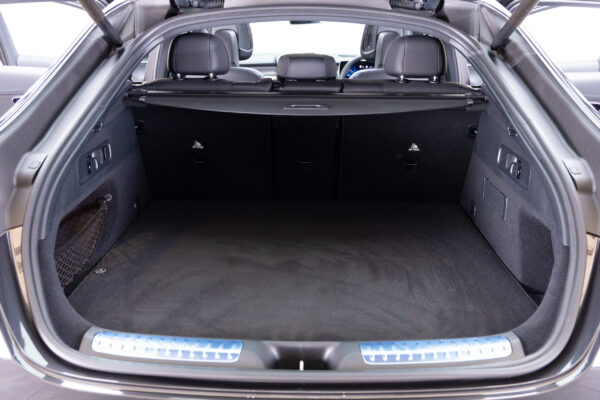 GLCクーペ GLC63S Eパフォーマンス 4WD