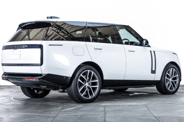 レンジローバー オートバイオグラフィ3.0L P550e SWB 4WD