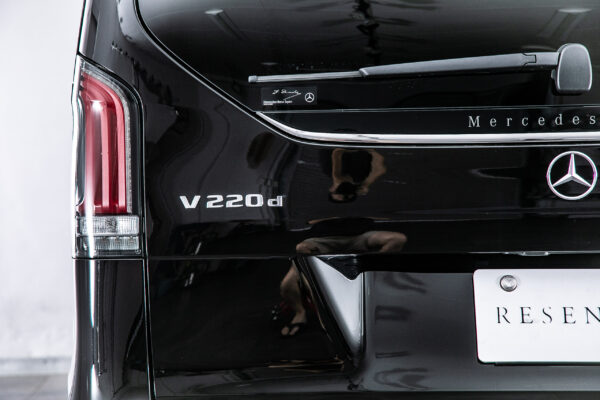 V220d エクスクルーシブロング プラチナスイート