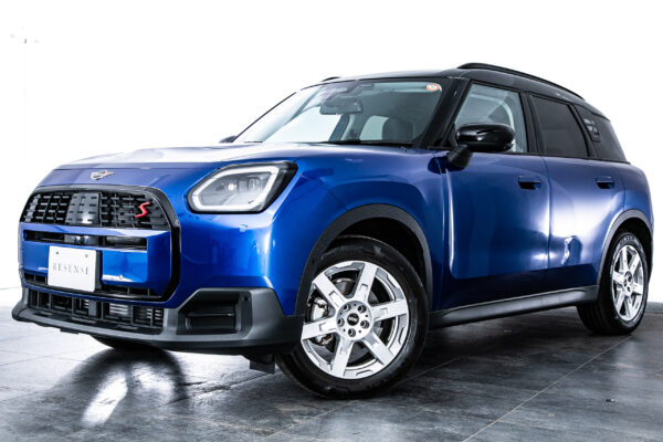 MINI カントリーマンS ALL4 DCT 4WD