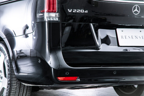 V220d エクスクルーシブ ロング プラチナスイート