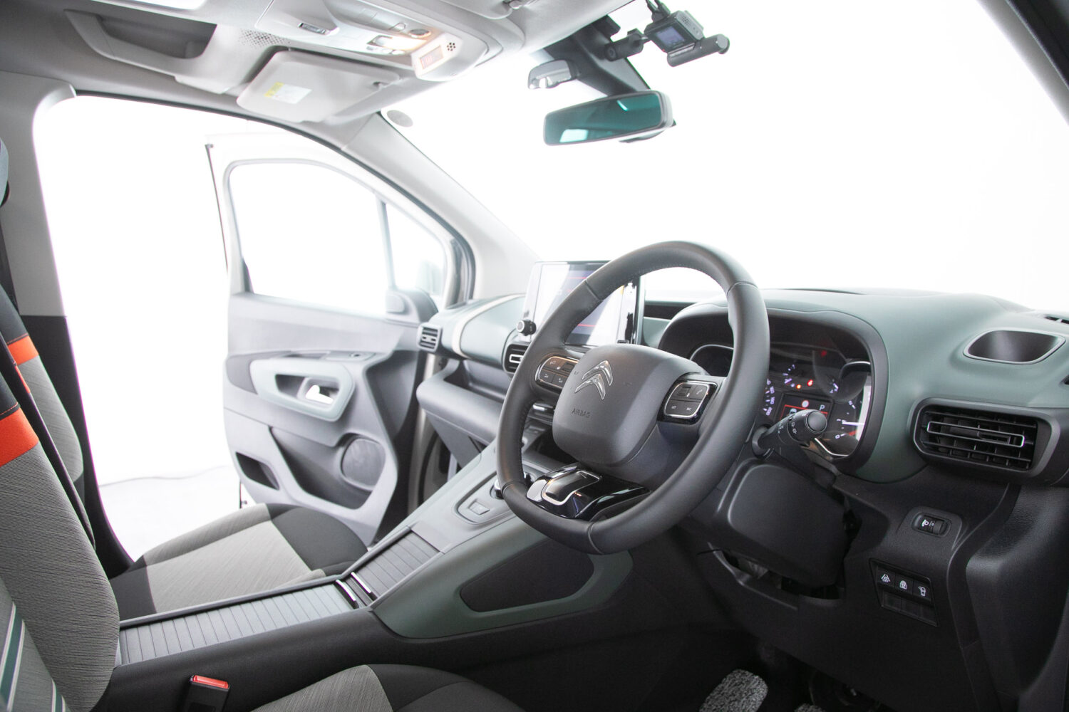 ベルランゴ シャインXTRパック