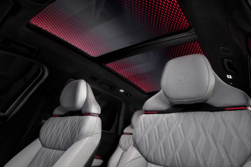 新型アウディQ9　圧倒的な存在感　アウディ最大級のモデルとして登場