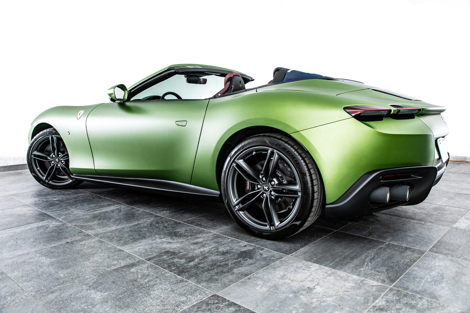ローマスパイダー F1 DCT