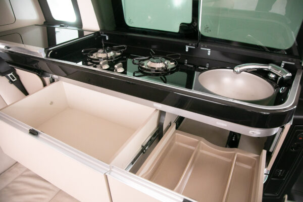Vクラス マルコポーロ BRABUS D30 4×4 キャンパー