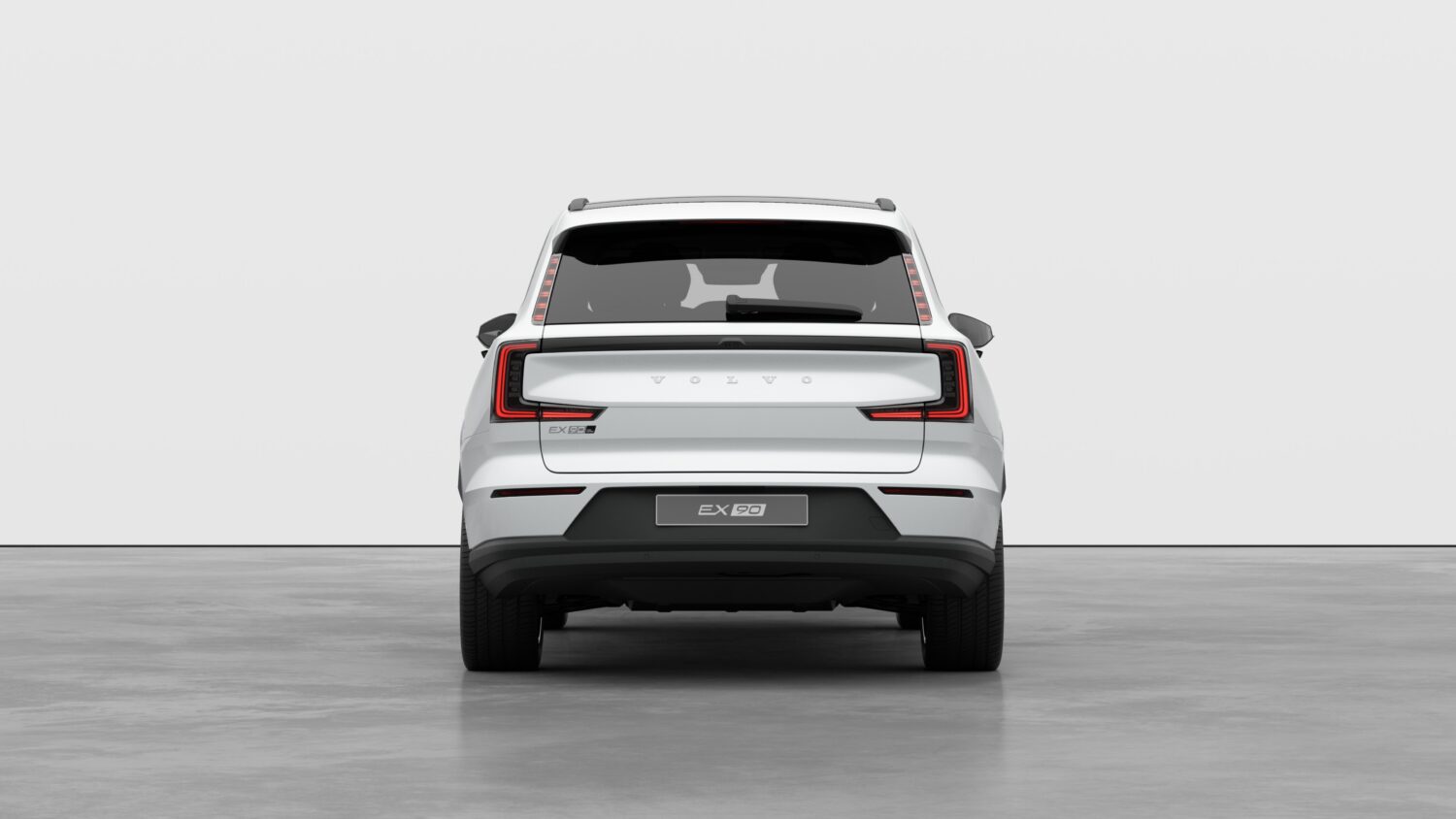 新たな電動フラッグシップSUV 新時代を象徴するボルボEX90