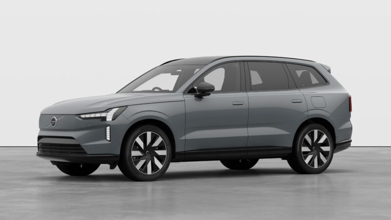新たな電動フラッグシップSUV　新時代を象徴するボルボEX90
