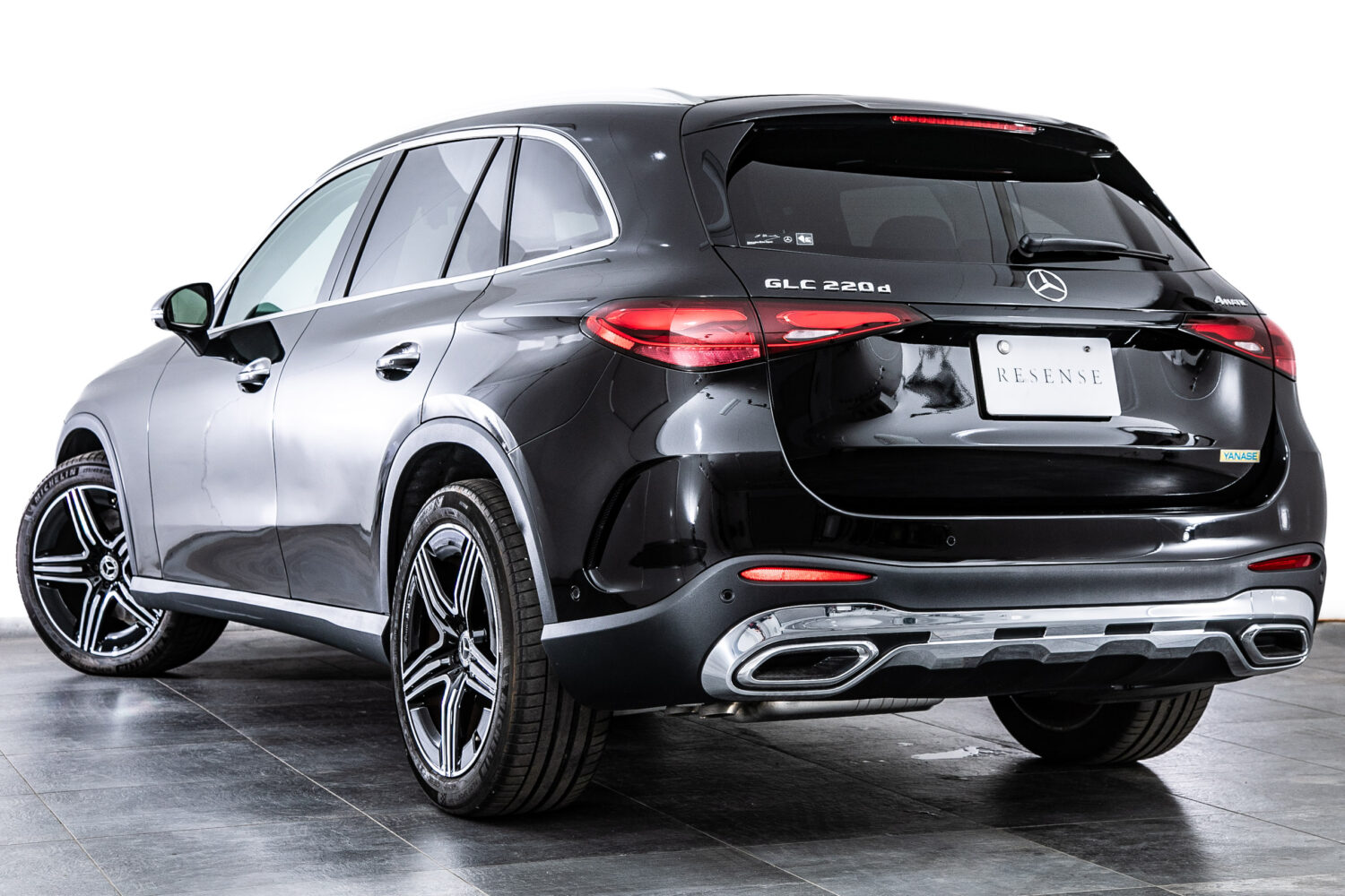 GLC220d 4マチック AMGラインPKG （ISG搭載）