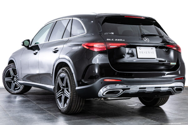 GLC220d 4マチック AMGラインPKG (ISG搭載)