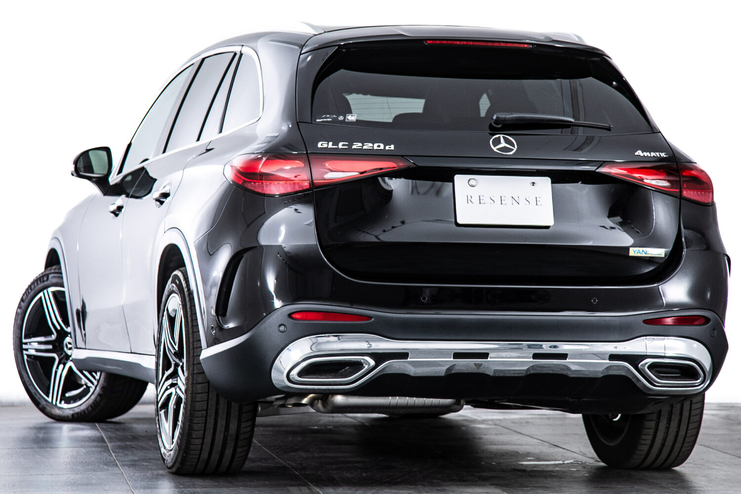 GLC220d 4マチック AMGラインPKG （ISG搭載）