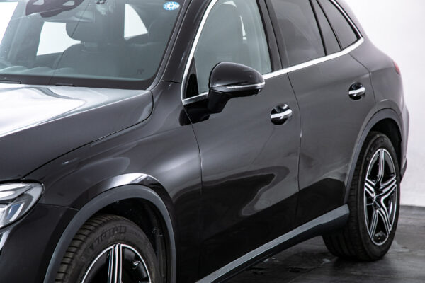 GLC220d 4マチック AMGラインPKG (ISG搭載)