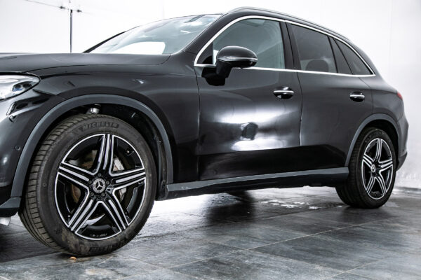 GLC220d 4マチック AMGラインPKG (ISG搭載)