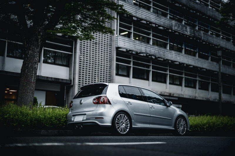 フォルクスワーゲン・ゴルフR32(2006)このアンバランスさが心地よい