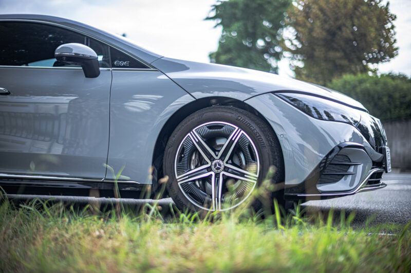メルセデス・ベンツ・EQE350+（2023）俊敏さを手に入れた現代版W124