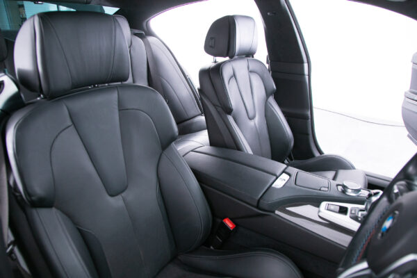 M6 グランクーペ