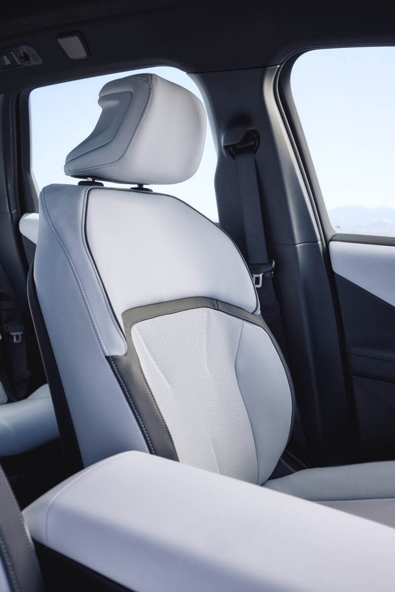 一充電での走行距離は906km　BMW iX3　ノイエ・クラッセ第一弾モデル登場