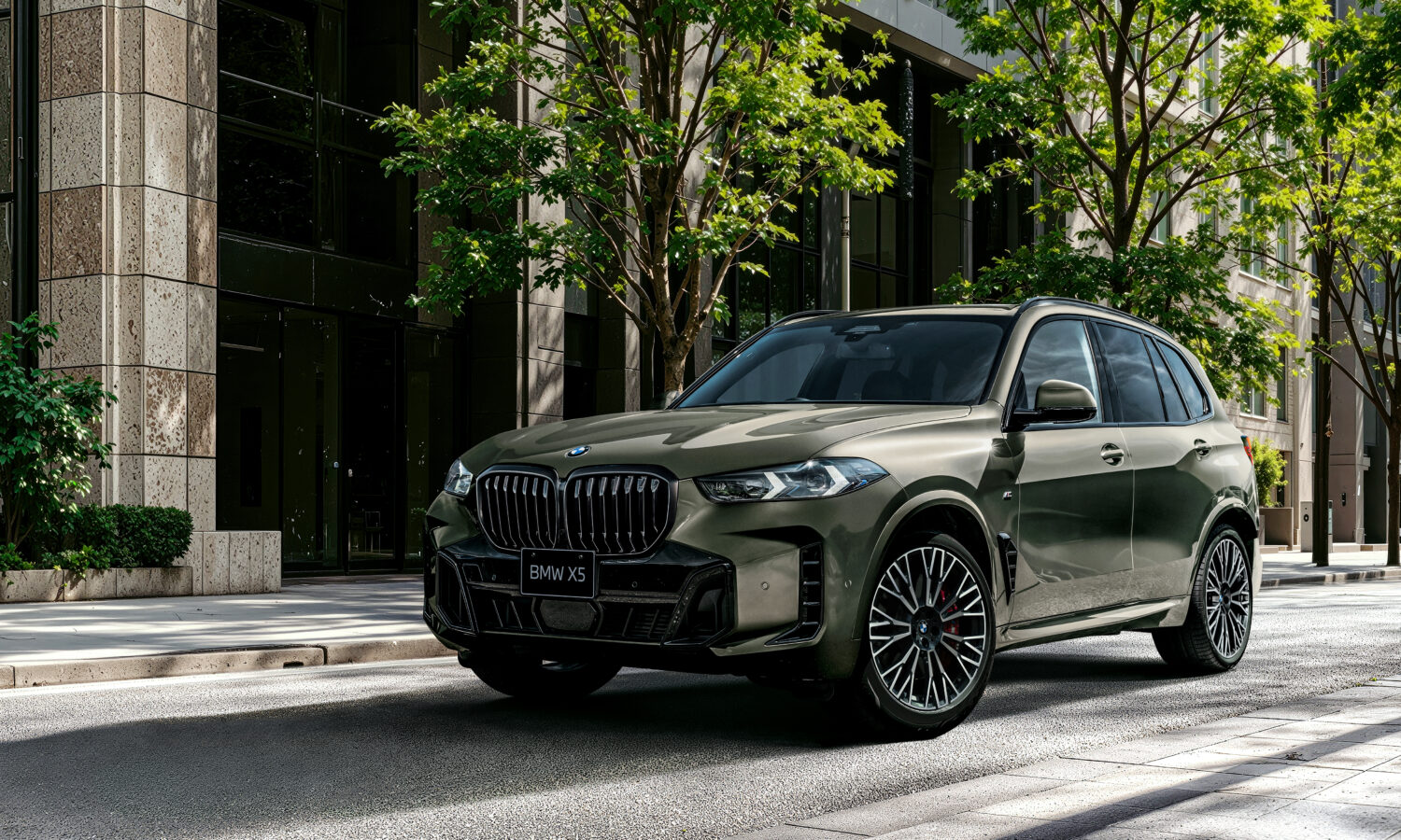 　Mスポーツ純正　カスタムブラックエディション　3シリーズ　5シリーズ BMW X5にファイナルエディション スポーティさとスタイリッシュさを