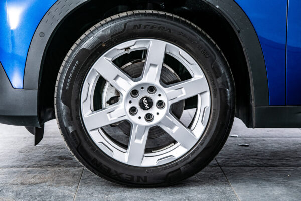 MINI カントリーマンS ALL4 DCT 4WD