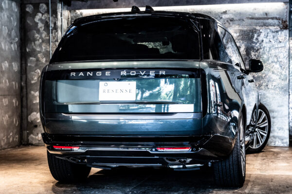 レンジローバー オートバイオグラフィ4.4L P530 LWB 4WD