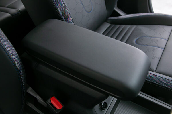 MINI カントリーマンS ALL4 DCT 4WD