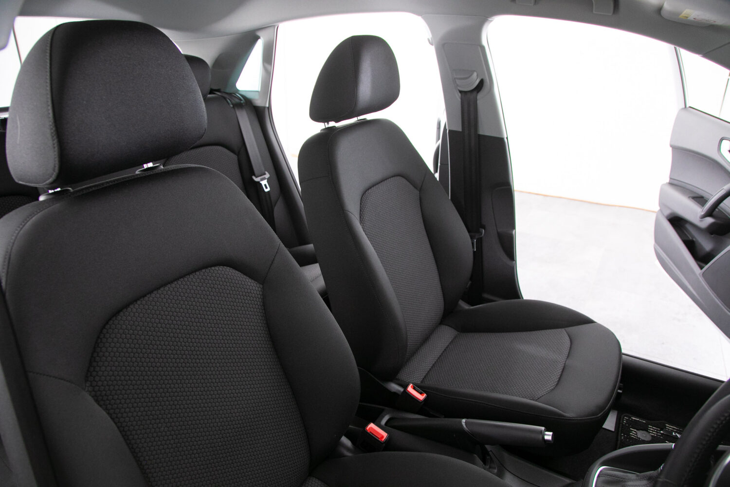 A1スポーツバック 1.0TFSI