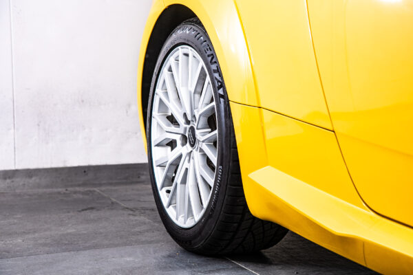 TTロードスター 2.0 TFSI クワトロ SラインPKG 4WD