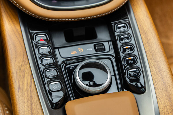 DBX 4.0 4WD
