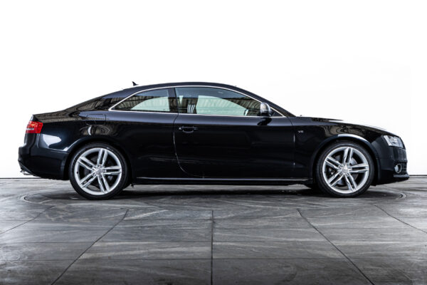 S5 4.2TSI クワトロ
