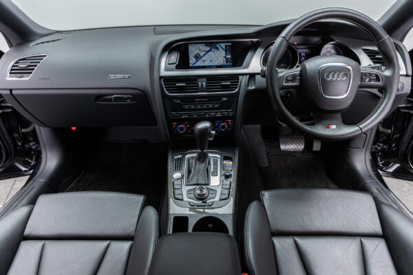 S5 4.2TSI クワトロ