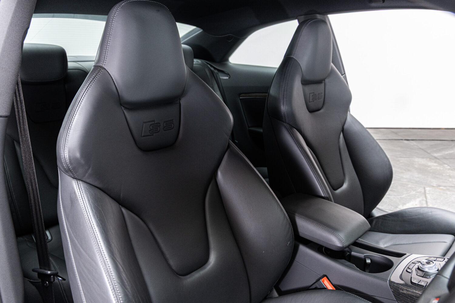 S5 4.2TSI クワトロ