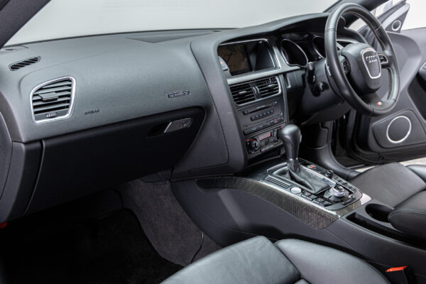 S5 4.2TSI クワトロ