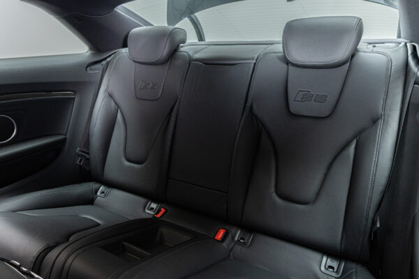 S5 4.2TSI クワトロ