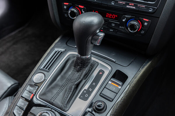 S5 4.2TSI クワトロ