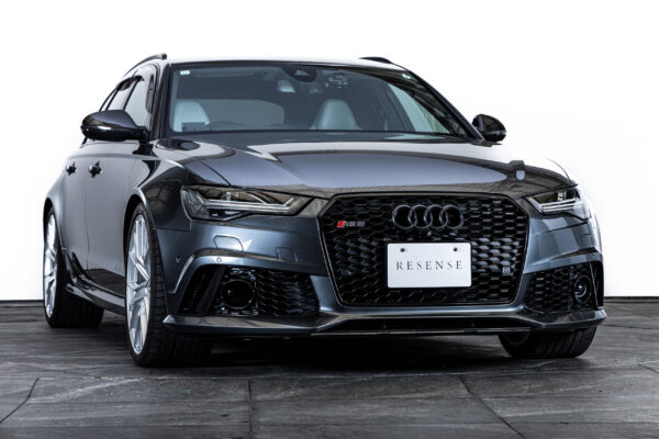 RS6アバント ベースグレード 4WD