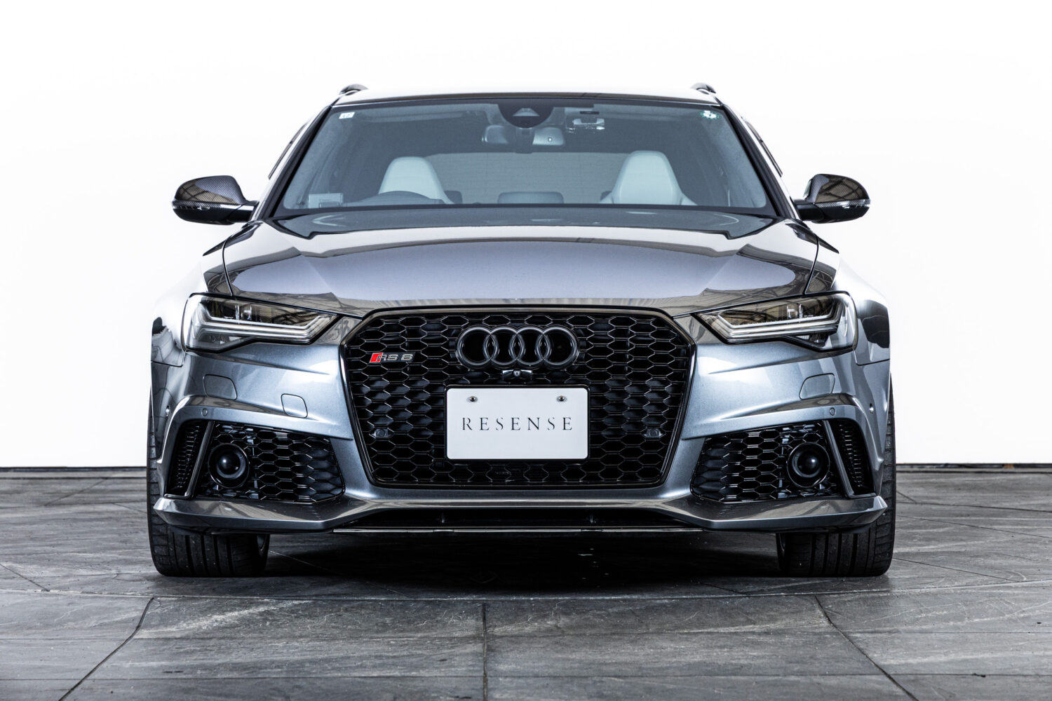 RS6アバント ベースグレード 4WD