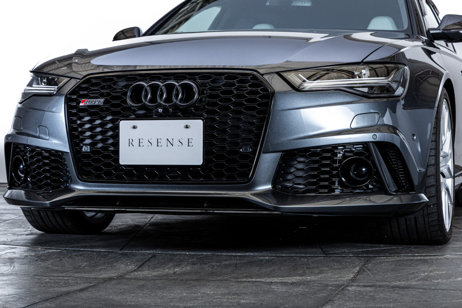 RS6アバント ベースグレード 4WD