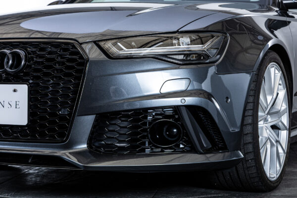 RS6アバント ベースグレード 4WD