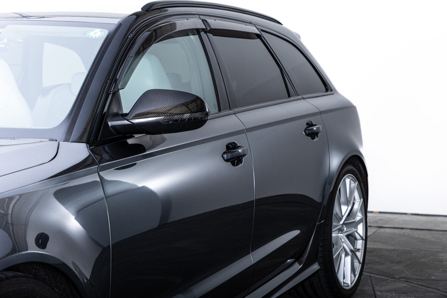 RS6アバント ベースグレード 4WD