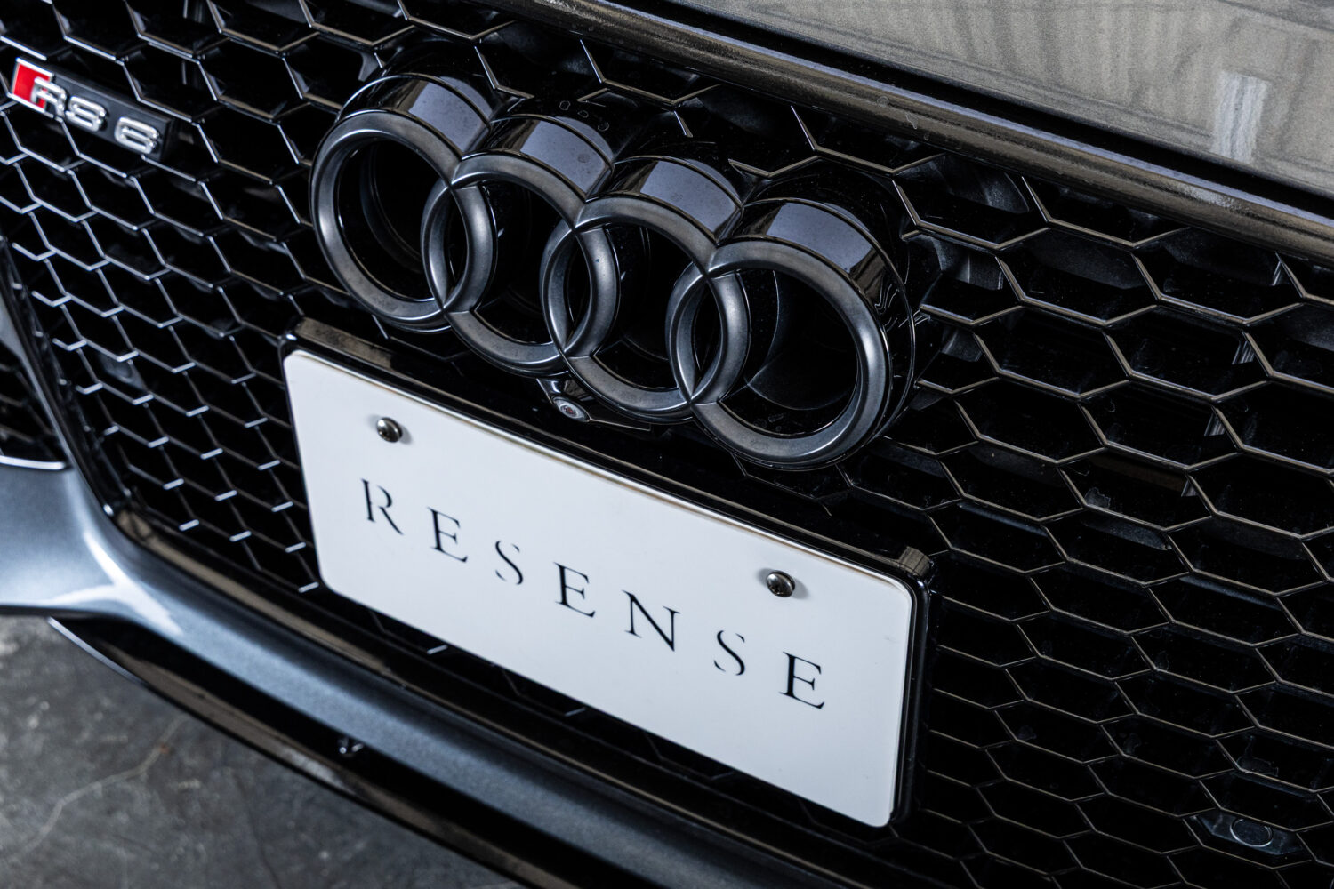 RS6アバント ベースグレード 4WD
