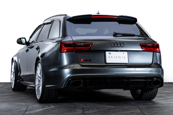 RS6アバント ベースグレード 4WD