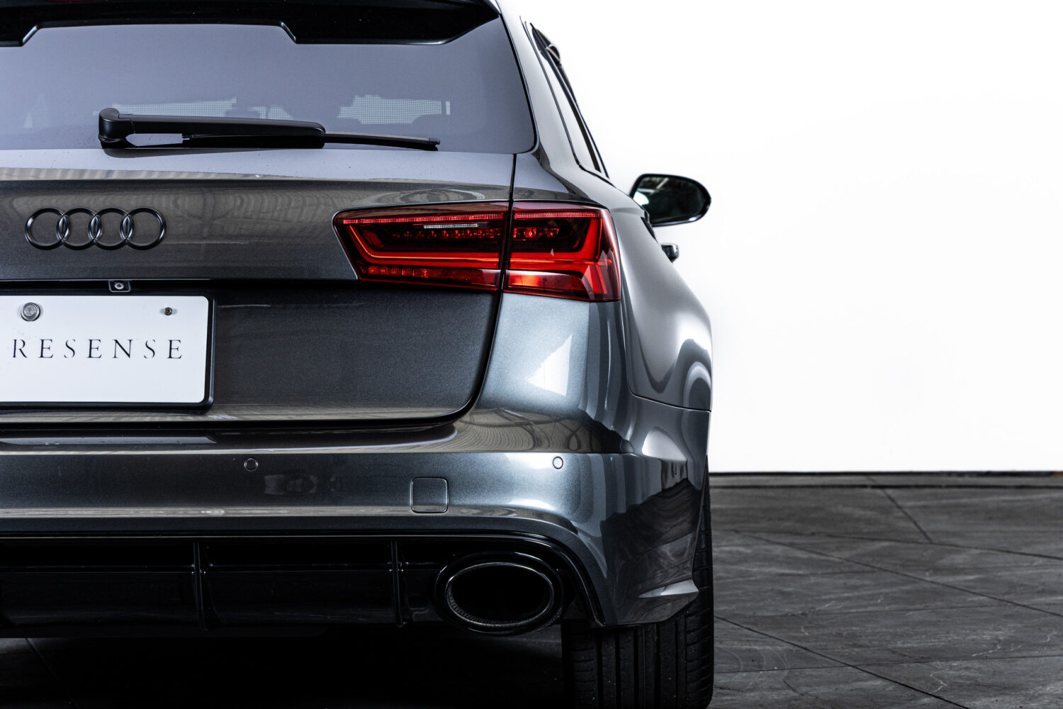 RS6アバント ベースグレード 4WD
