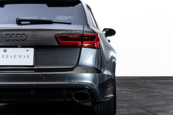 RS6アバント ベースグレード 4WD