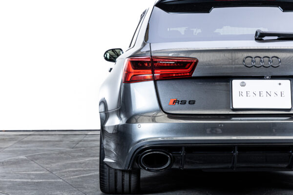 RS6アバント ベースグレード 4WD