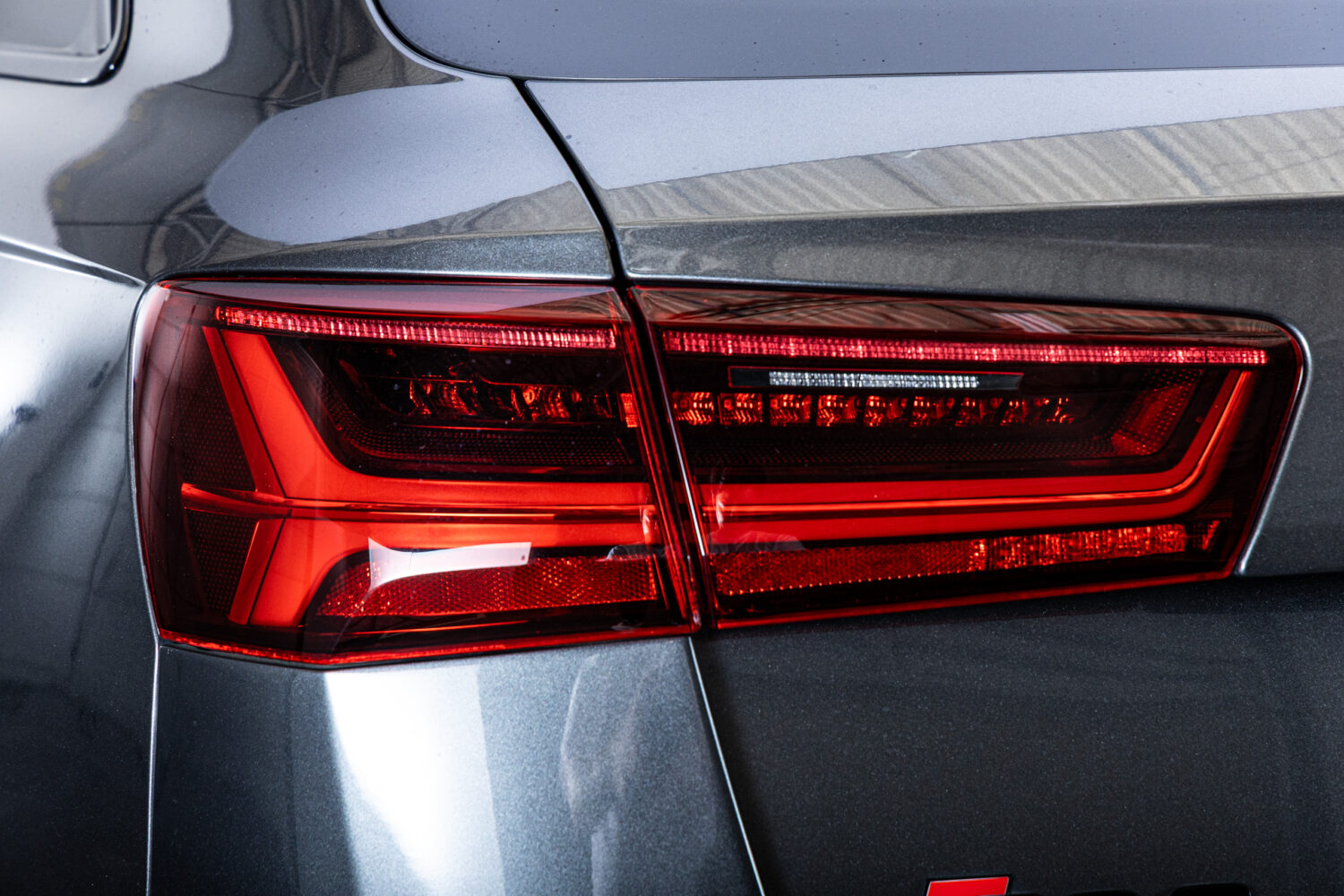 RS6アバント ベースグレード 4WD