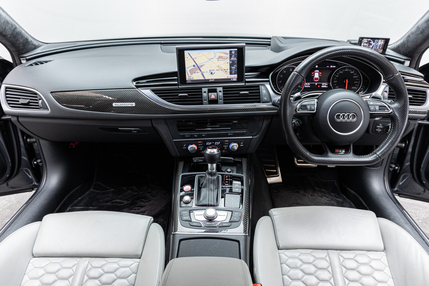 RS6アバント ベースグレード 4WD