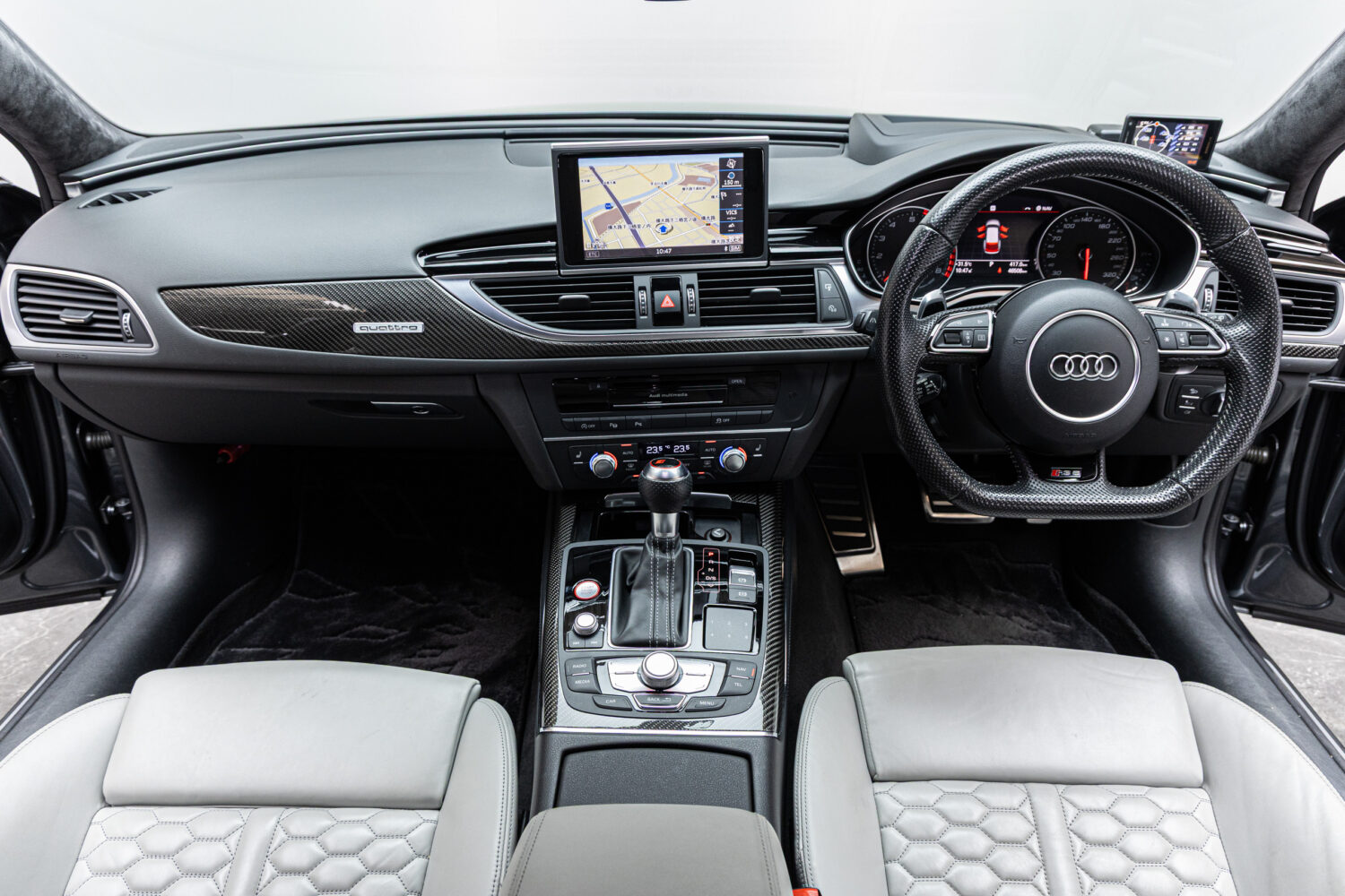 RS6アバント ベースグレード 4WD