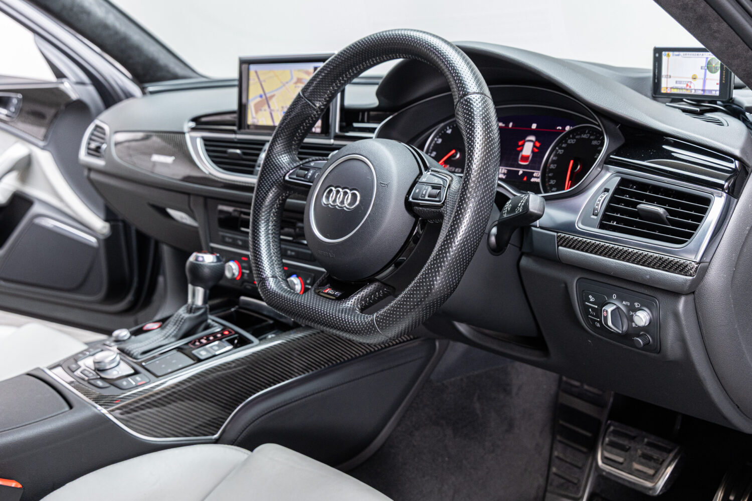 RS6アバント ベースグレード 4WD