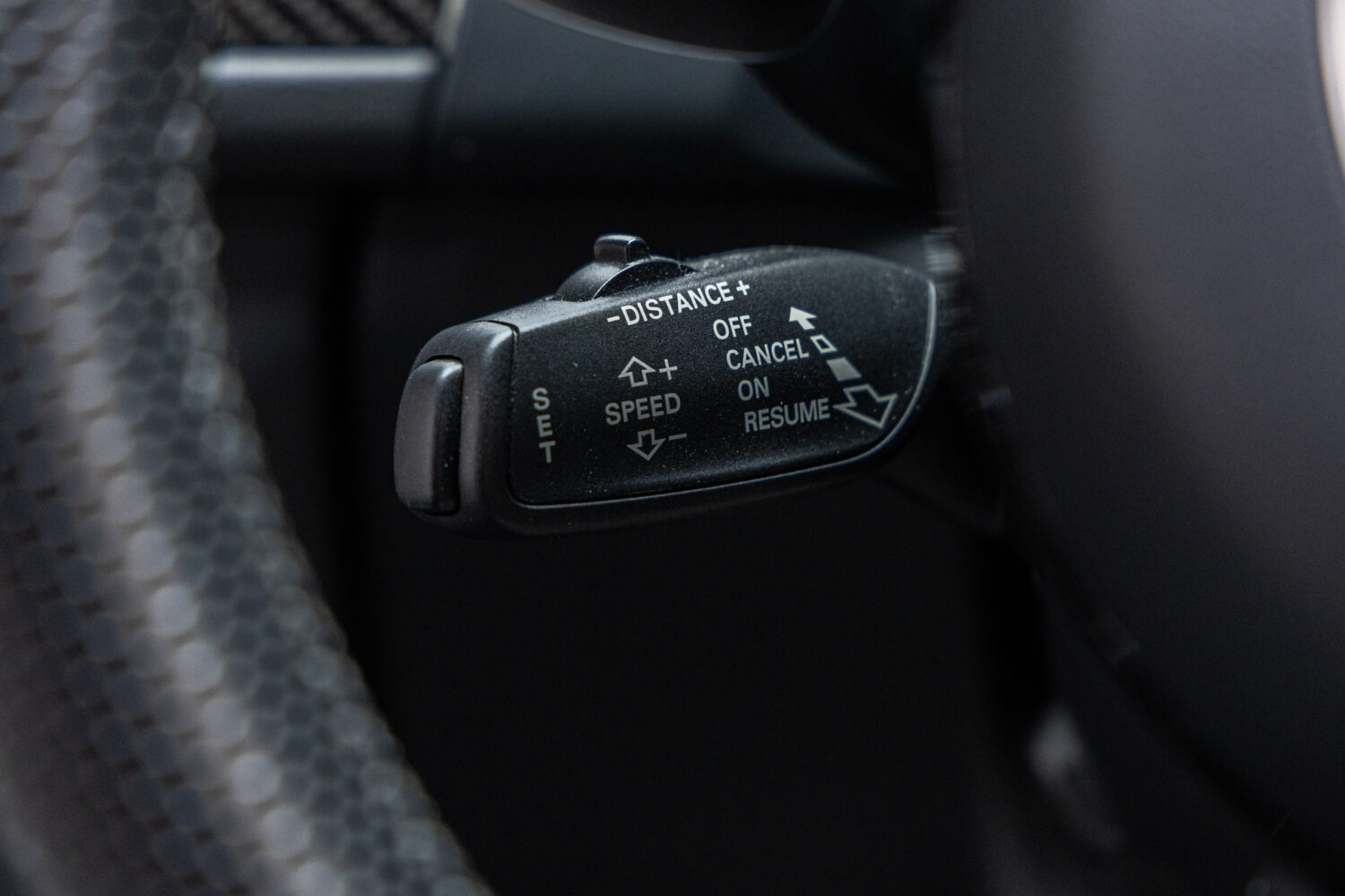 RS6アバント ベースグレード 4WD