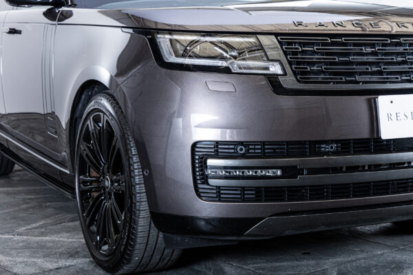 レンジローバー オートバイオグラフィ3.0L D300 SWB 4WD