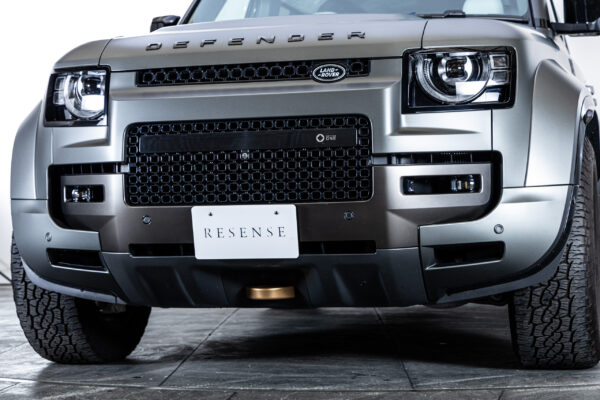 ディフェンダー110オクタ エディション ワン 4.4L P635 4WD